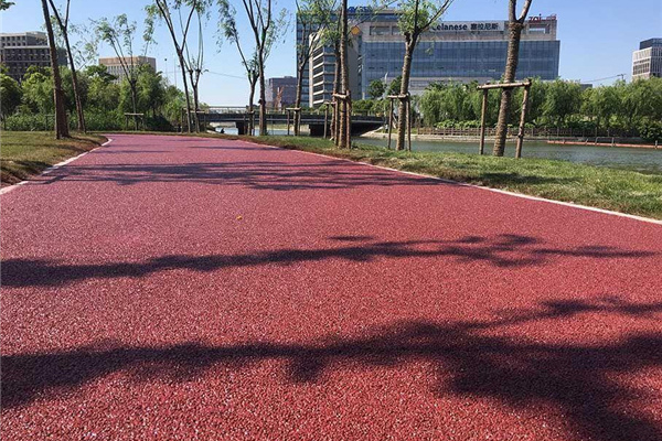 理解透水混凝土在現(xiàn)代城市建設(shè)中的價值